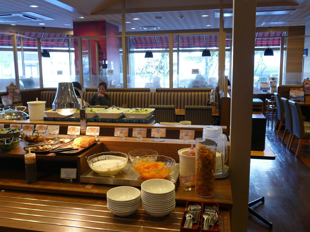 松本里士满酒店主图