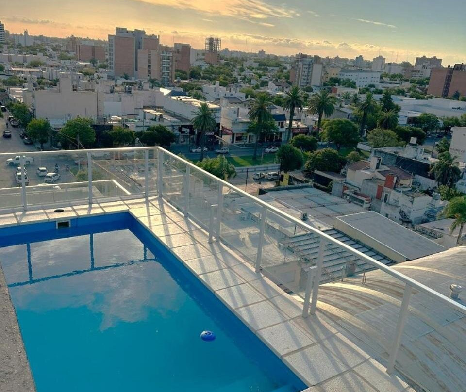 General Deheza酒店住宿-La Gioconda Hotel