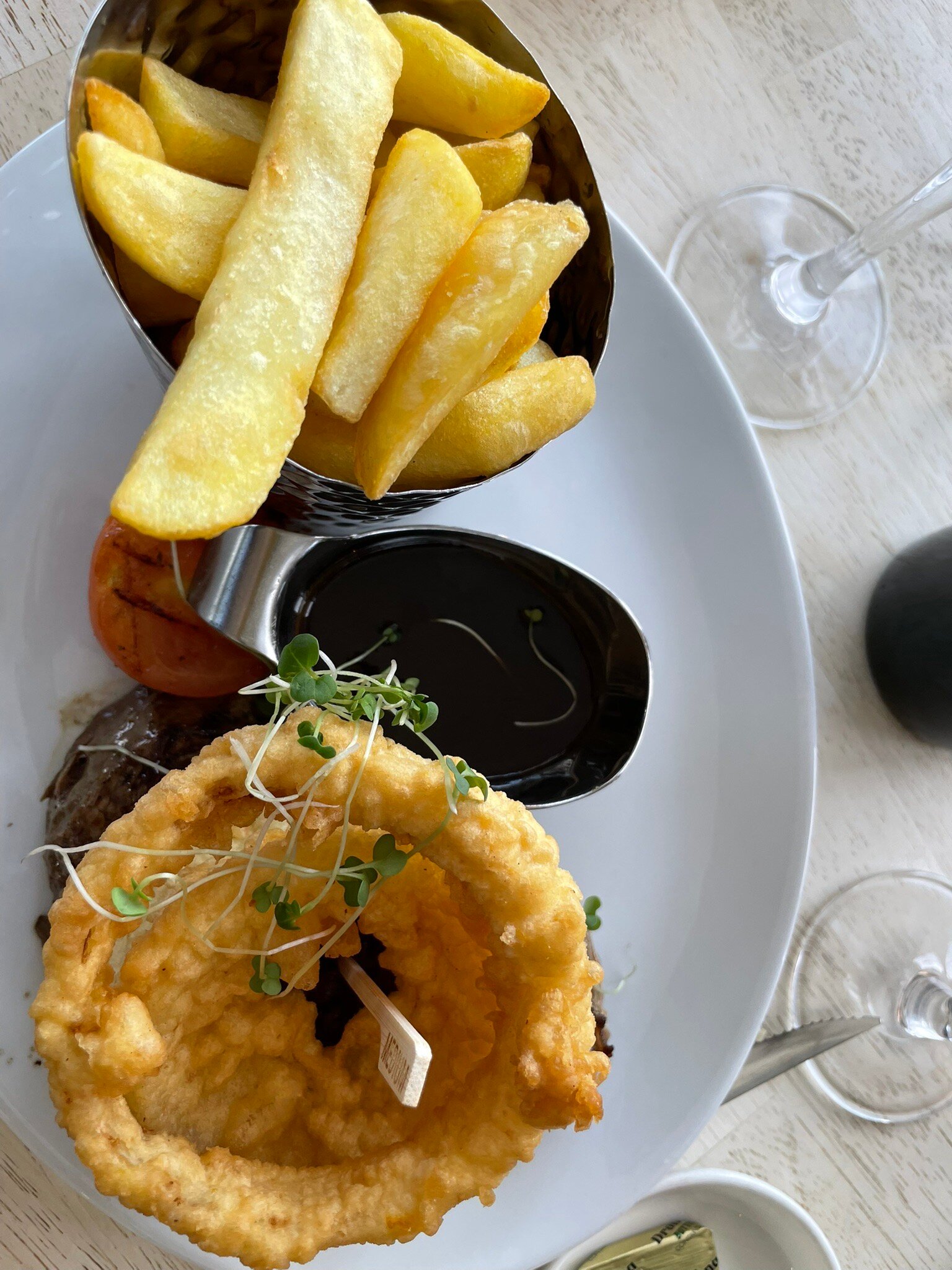 The Waterfront Boutique Hotel-官方