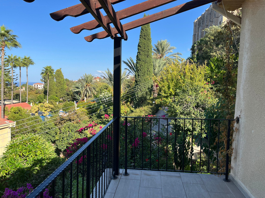 Bellapais Gardens Hotel主图