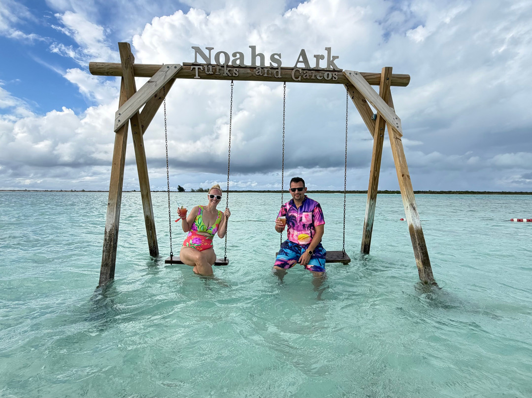 Paradise Excursions-普罗维登西亚莱斯必去景点