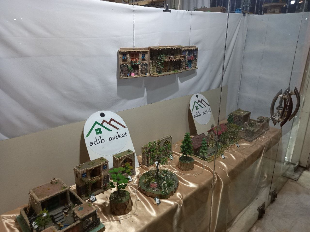 Adib Maket-Golpayegan必去景点