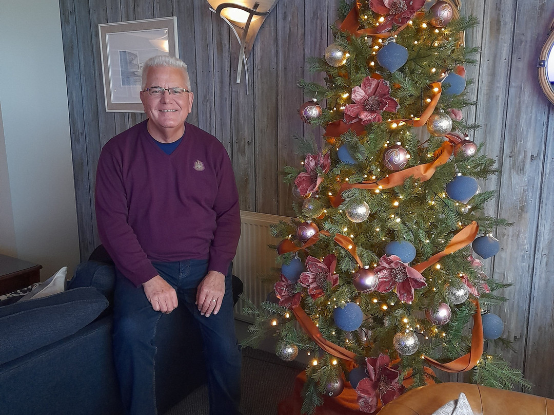 Beach House Hotel主图