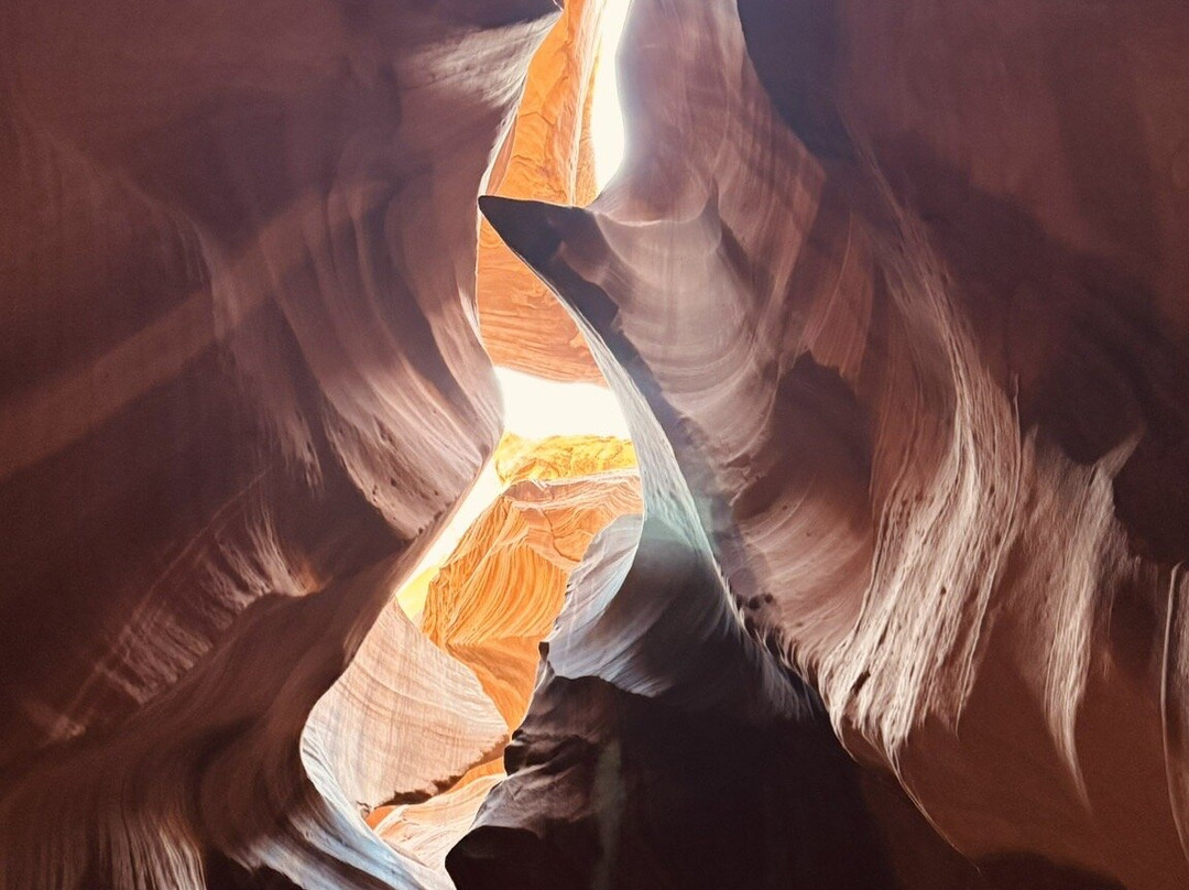 Tse Bighanilini Tours-佩吉必去景点