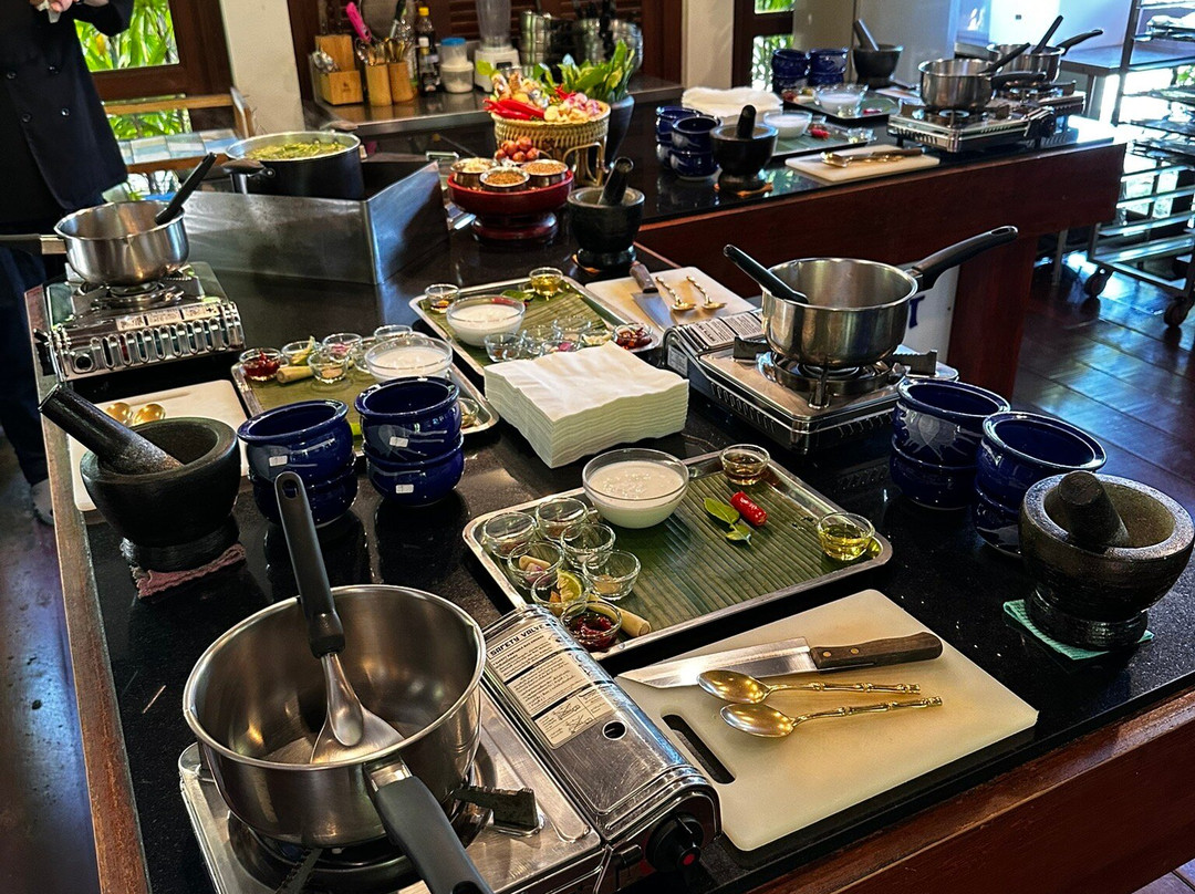 蓝象厨艺学校-Talat Nuea必去景点