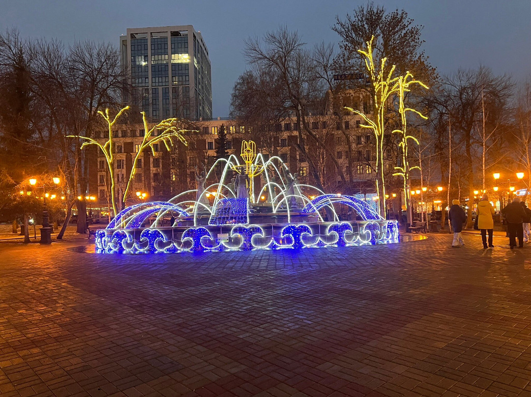 Fountain Seven Girls-乌法必去景点