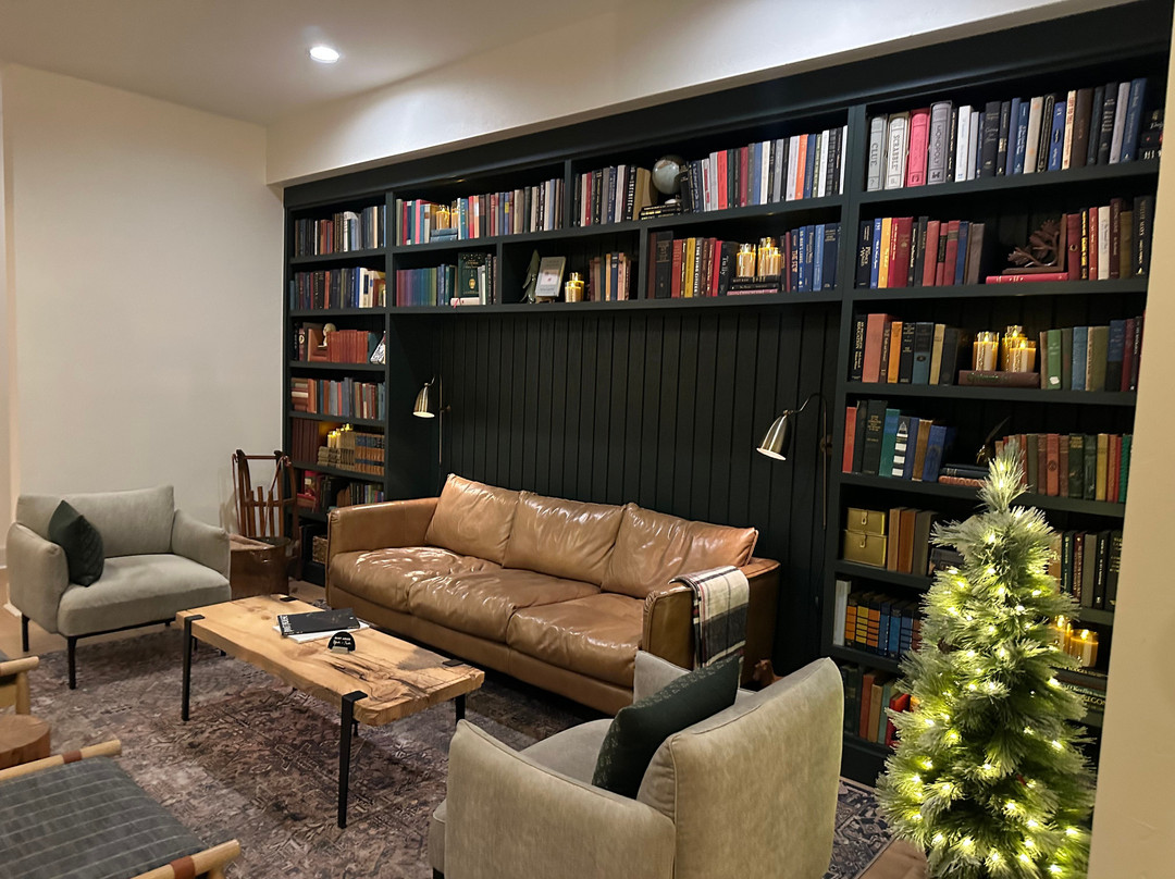 Magnolia Hotel主图