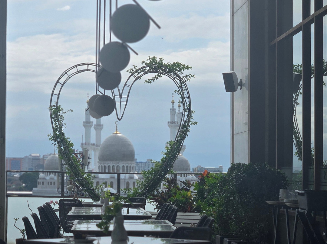 Swiss-Belhotel Solo主图