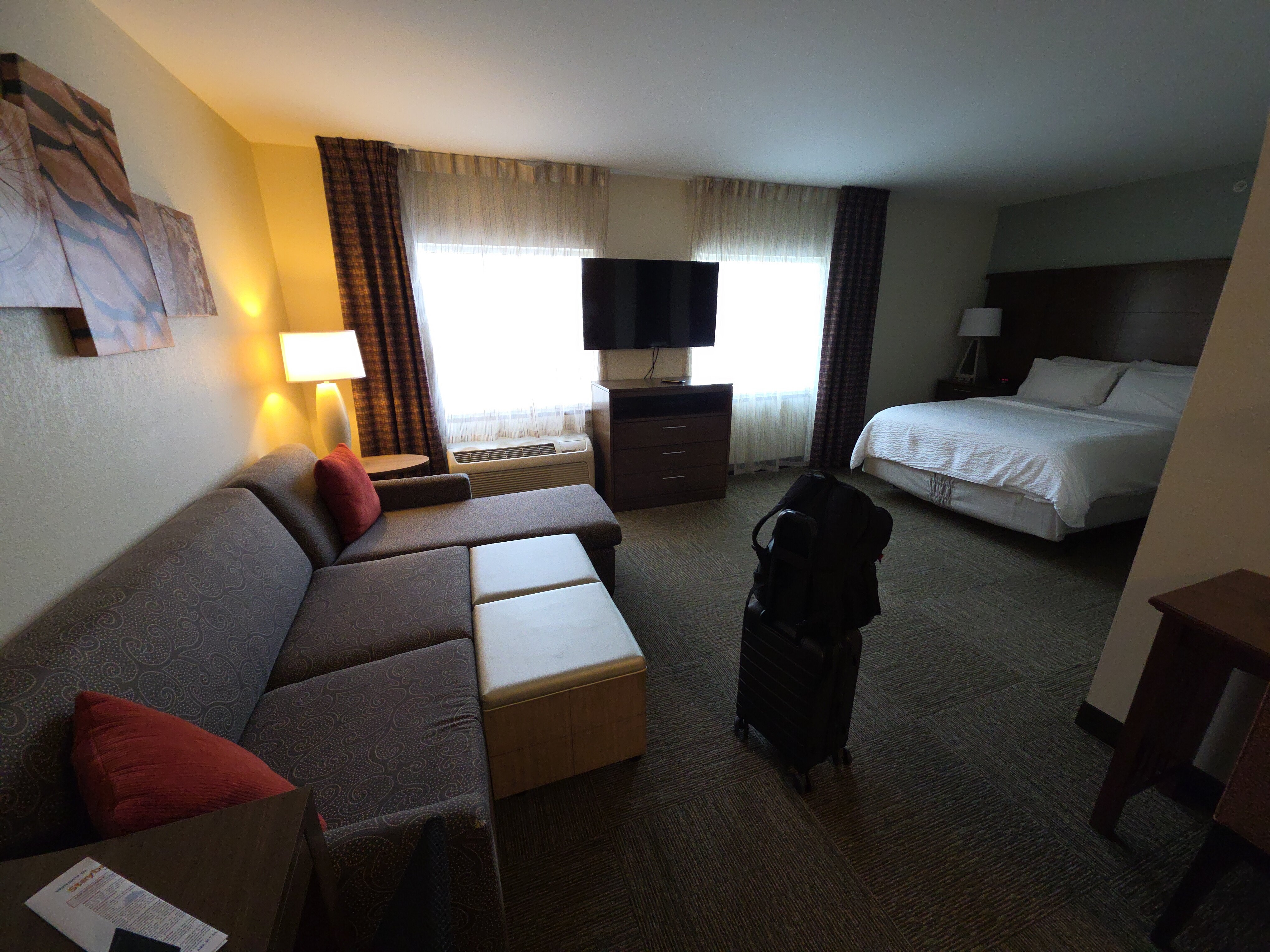 大瀑布城驻桥套房酒店-客卧