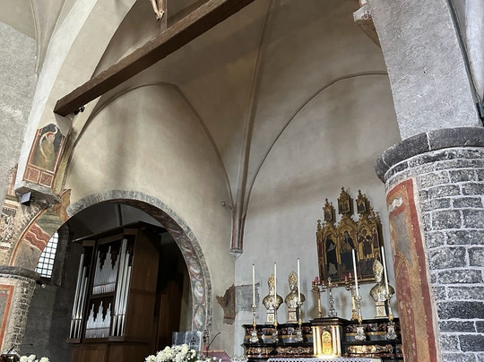 Chiesa di San Giorgio-瓦伦纳必去景点