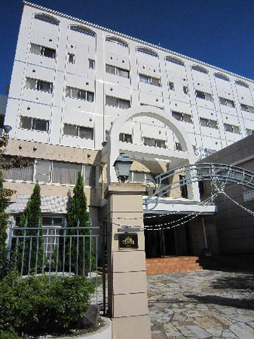 山梨大酒店主图