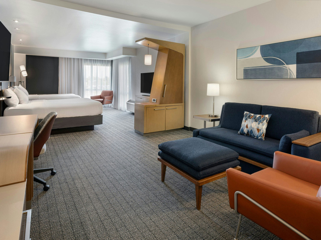 Saint Peters酒店住宿-Courtyard by Marriott St. Louis St. Peters