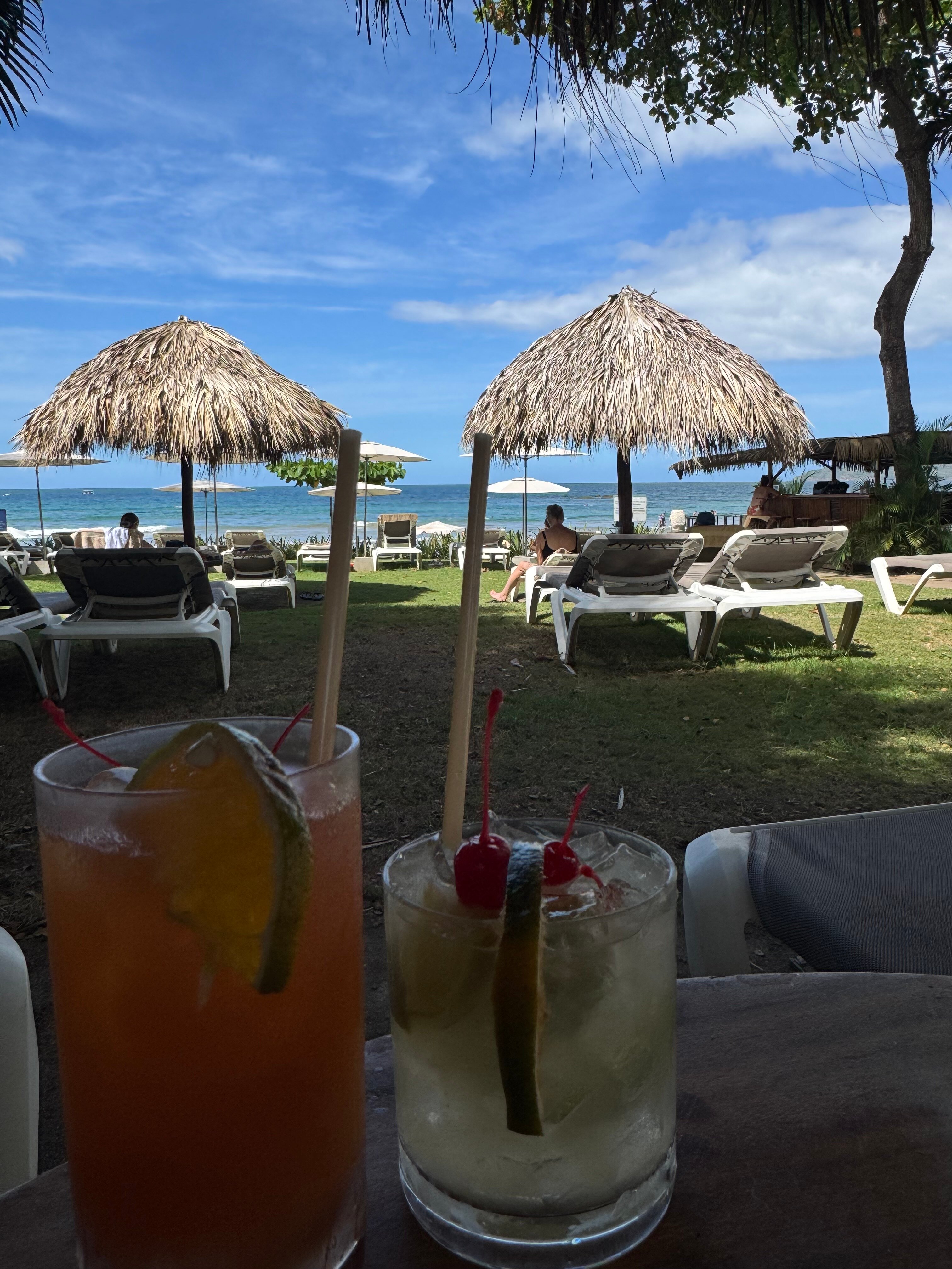 伊甸园精品酒店-泳池