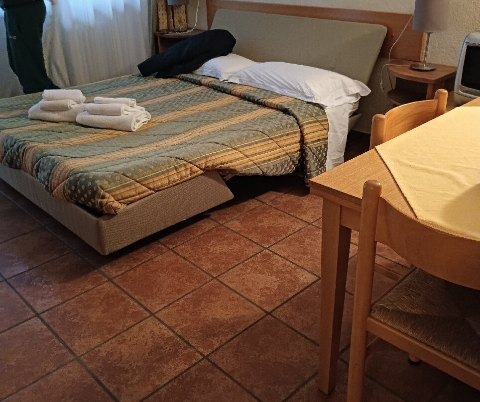 罗氏酒店公寓主图