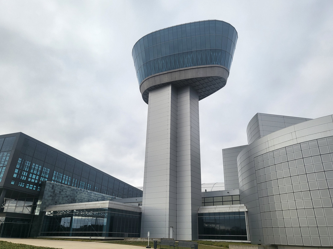 Steven F Udvar-Hazy Center-尚蒂利必去景点