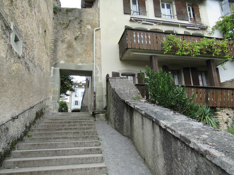 Tour de Benneville-Avenches必去景点