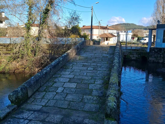Ponte de São Lázaro-Alfena必去景点