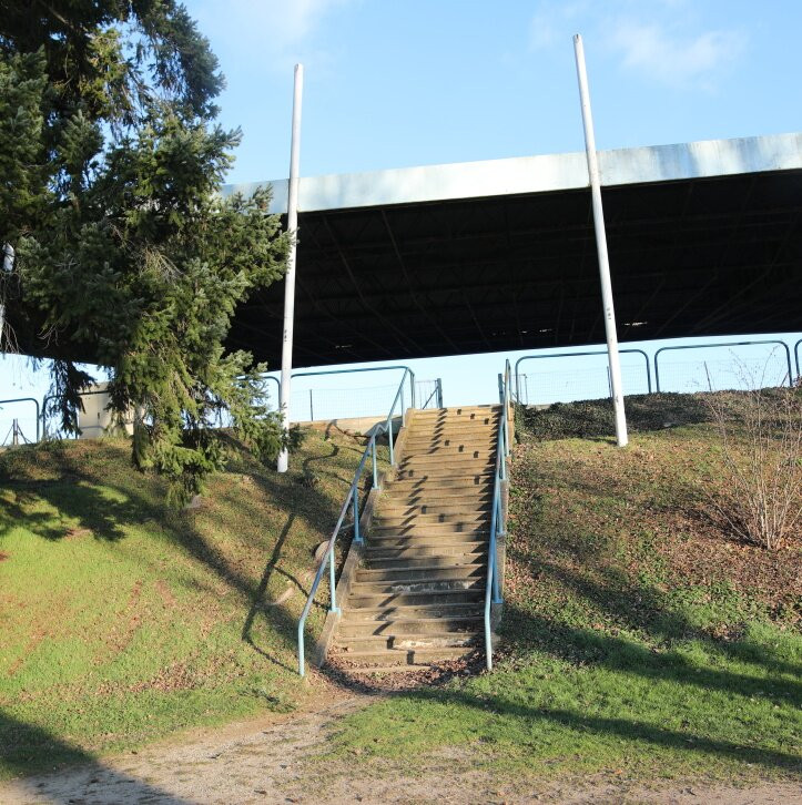 Léo Lagrange Stadium