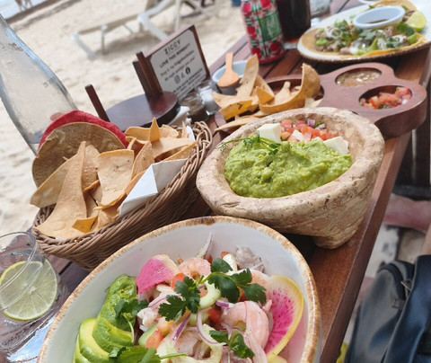 Ziggy’s Beach Club-图伦必去景点