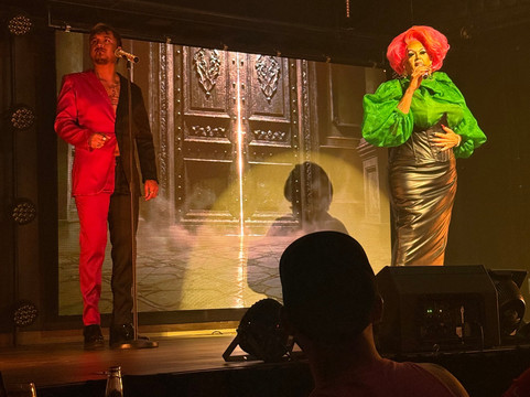 The Palm Cabaret and Bar-瓦拉塔港必去景点