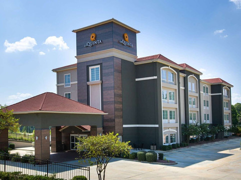 Algoma酒店住宿-La Quinta Inn & Suites by Wyndham Tupelo