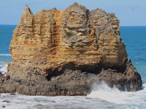 彼鲁兹洛恩酒店主图