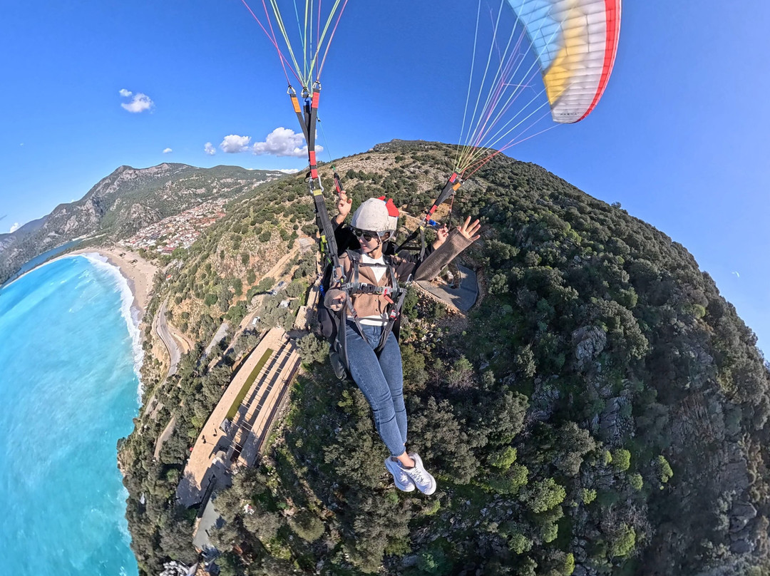 Gravity Tandem Paragliding-厄吕代尼兹必去景点