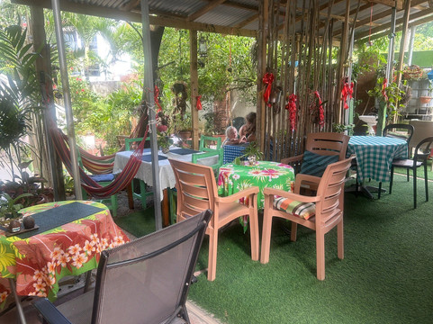 Bites for Health Snack Shop