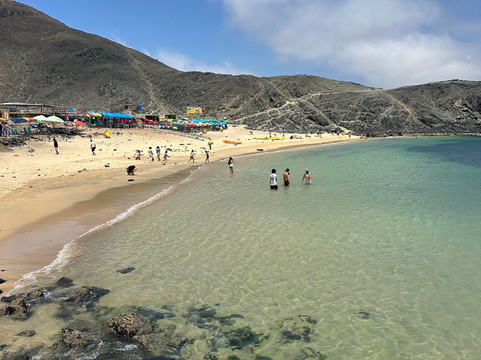 Playa Caleta Colorada-Chimbote必去景点