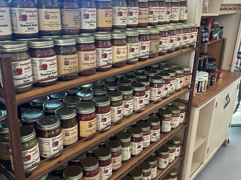 Precision Fruit and Antiques-亚基马必去景点