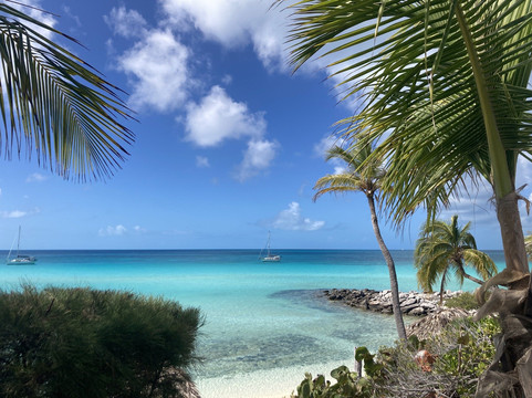 Rainbow Bay Beach-伊柳塞拉必去景点