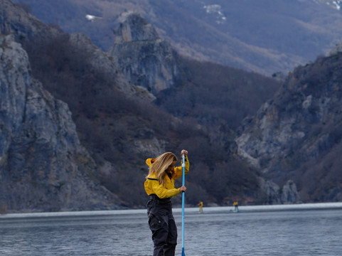 Escuela Asturiana de Surf-利亚内斯必去景点