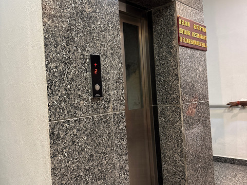 本生经旅馆酒店主图