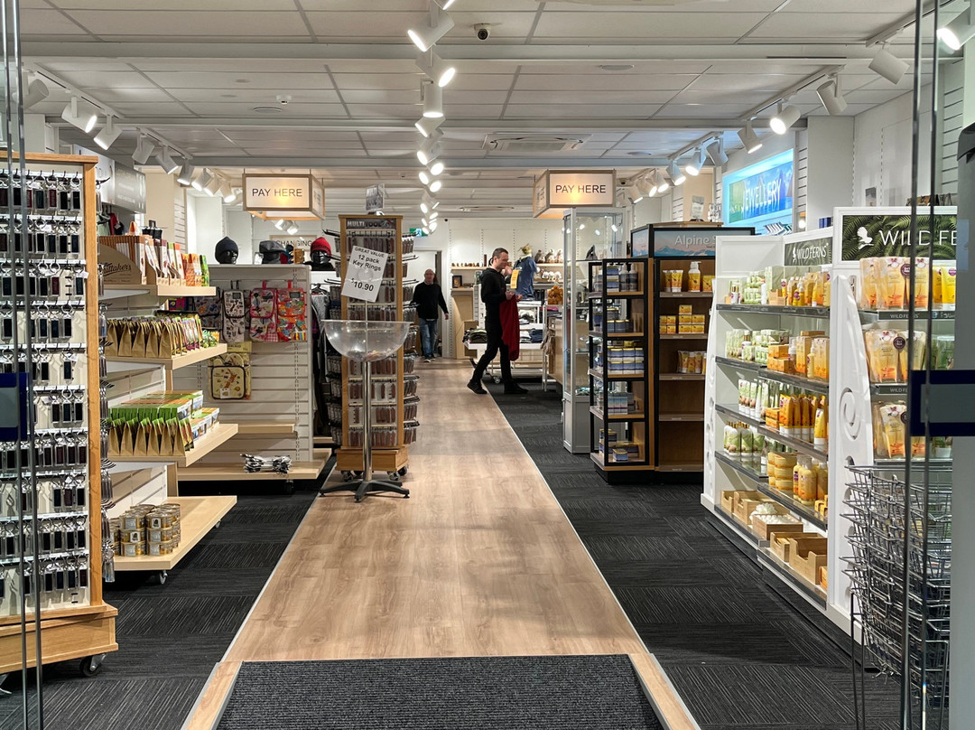 DF纪念品店-皇后镇必去景点