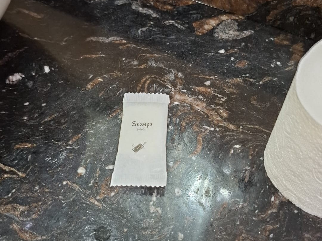 阿诺斯50酒店主图