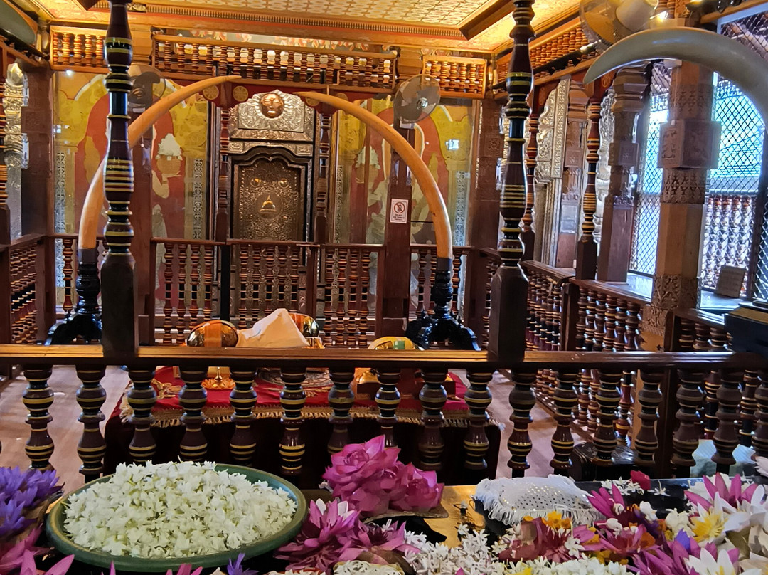 Max Tours / Max Walker Tours-Kandy District必去景点