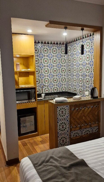 巴锡马行政俱乐部酒店主图