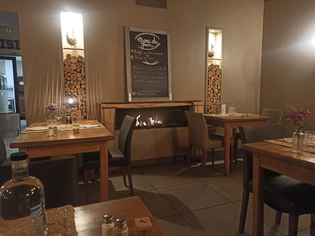 波赫尼香酒店主图