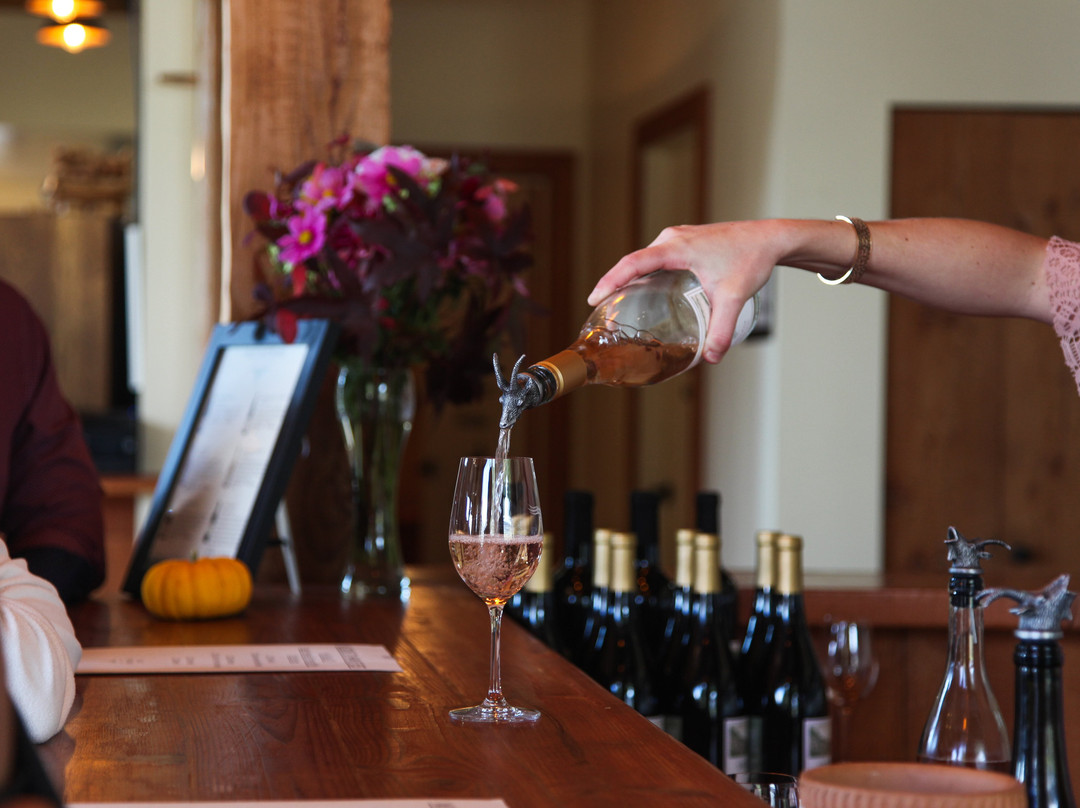 Sage Hayward Vineyards-Saturna Island必去景点