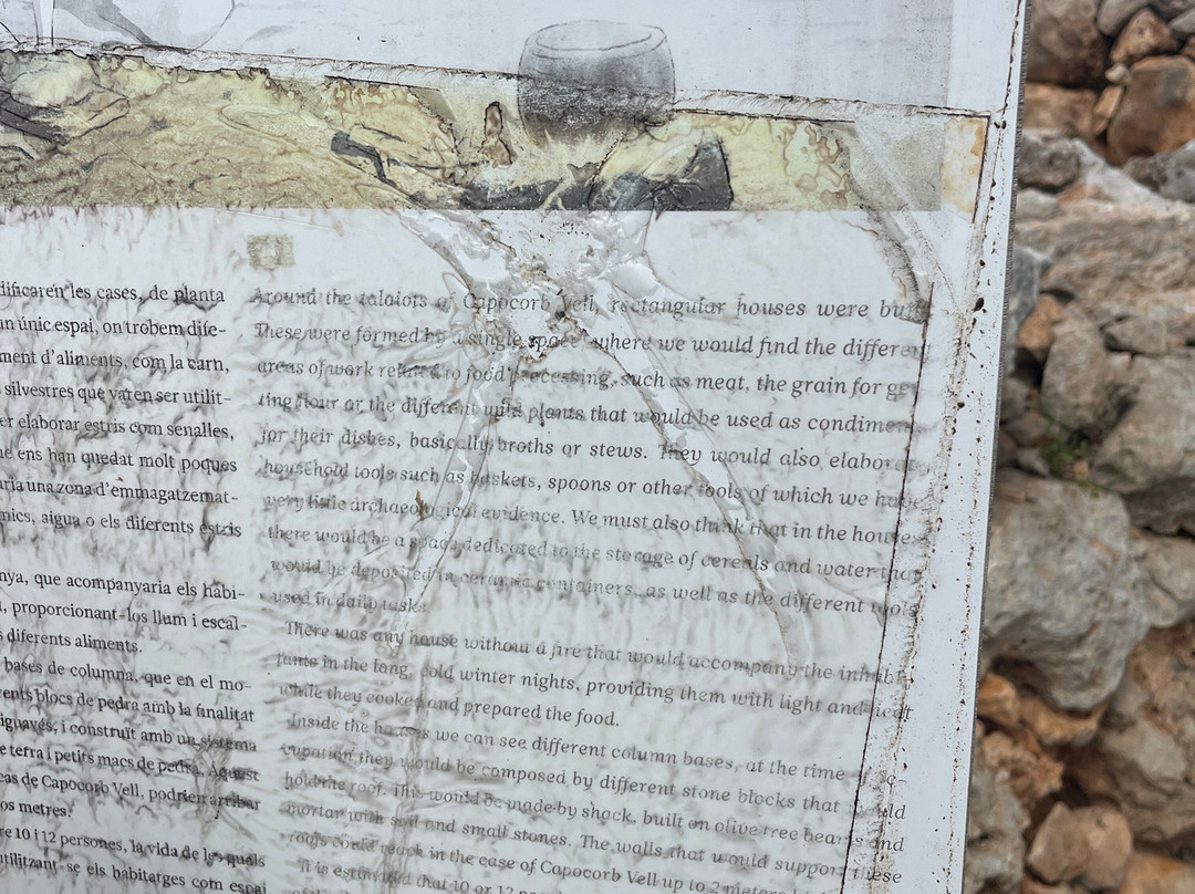 Talaiots Capocorb Vell-柳奇马约尔必去景点