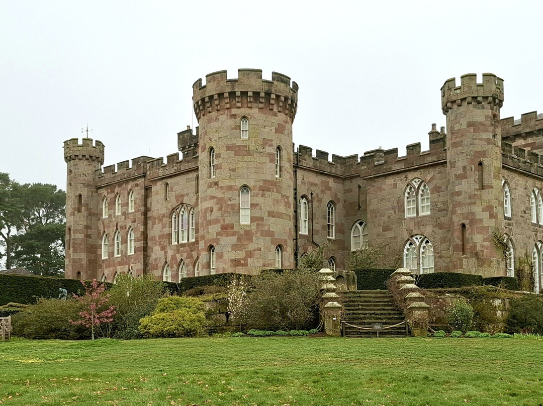 Cholmondeley Castle Gardens-Cholmondeley必去景点