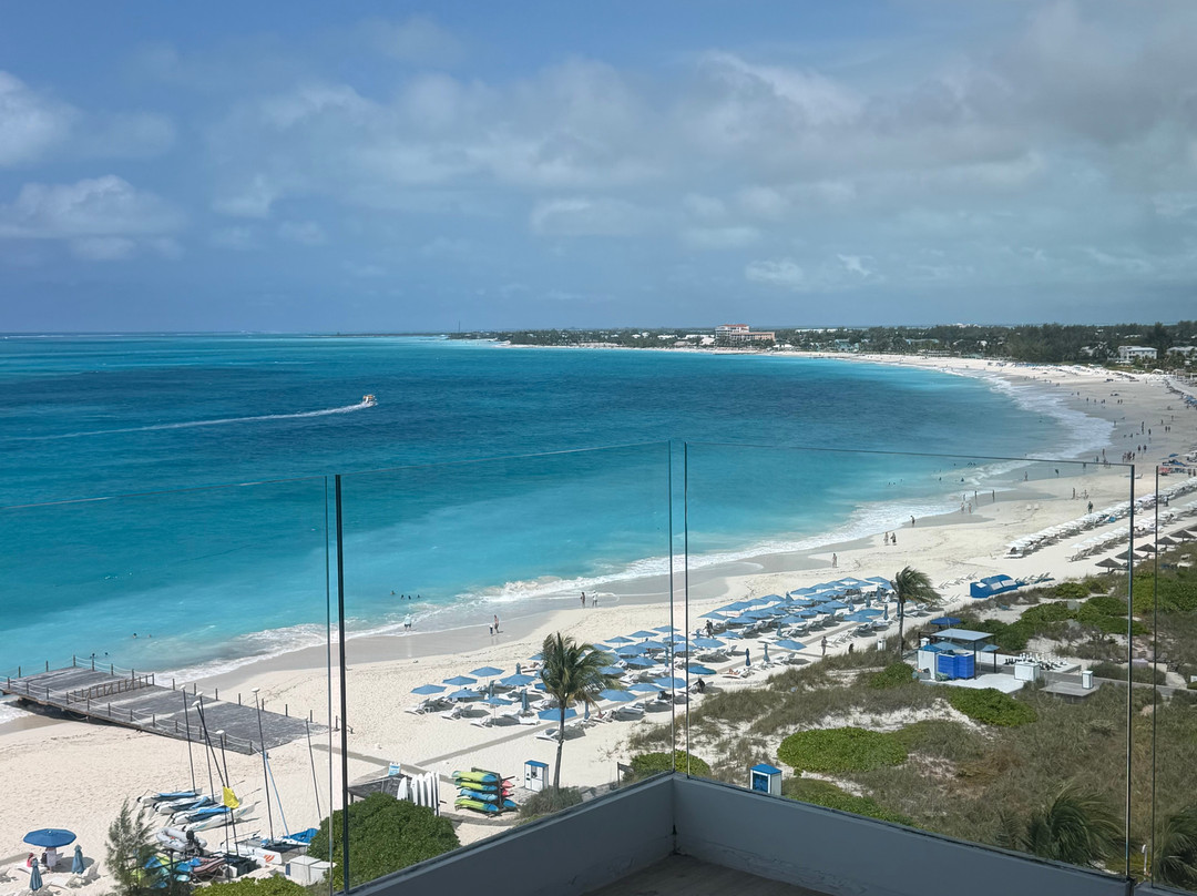 特克斯和凯科斯群岛丽思卡尔顿酒店主图