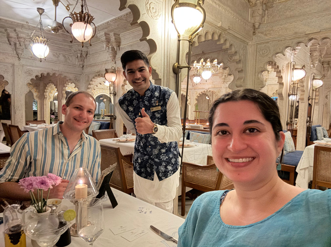 泰基湖宫酒店主图