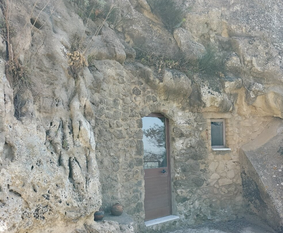 Santuario del SS. Crocifisso di Papardura-Enna必去景点
