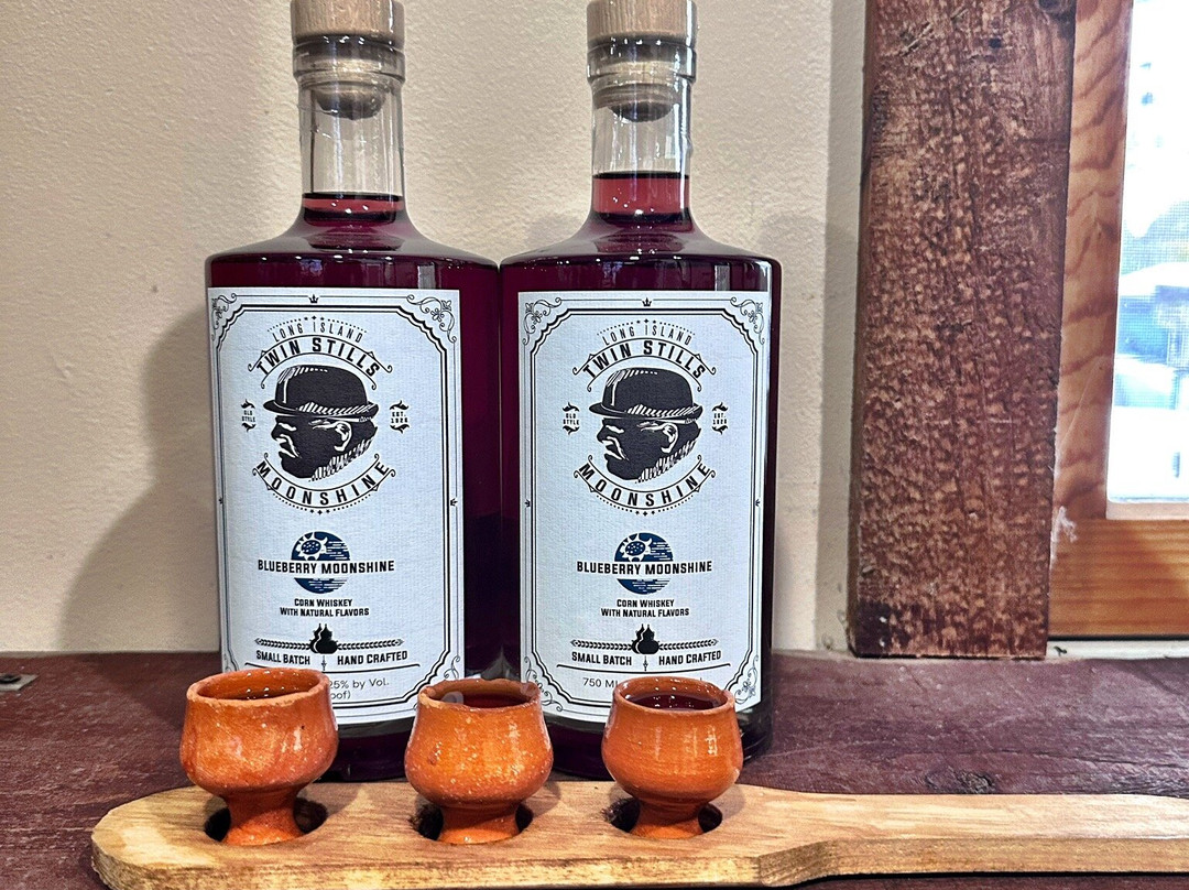 Twin Stills Moonshine-Riverhead必去景点