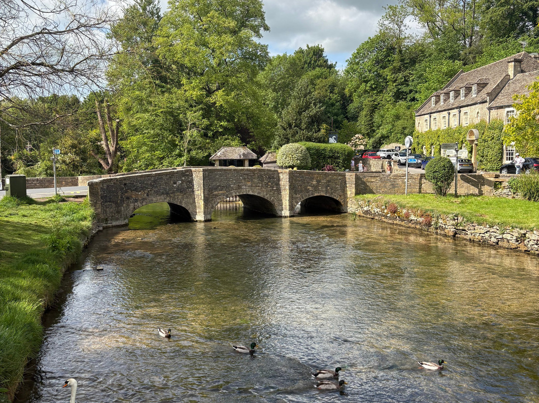 Hidden Cotswold Tours-Milton-under-Wychwood必去景点