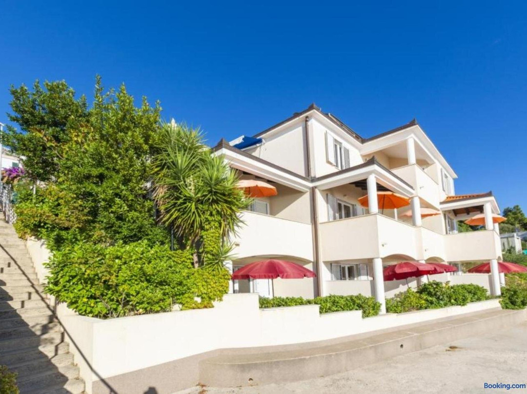 Apartments Radevenjic