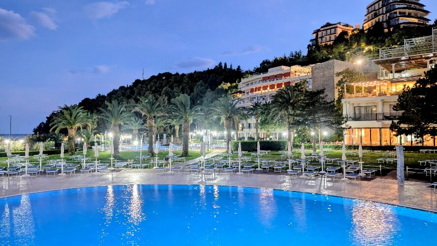 Iberostar Waves Bellevue主图