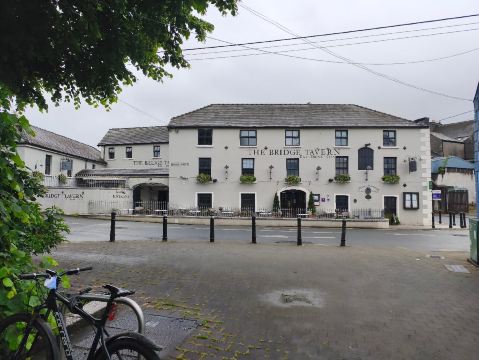 大桥酒馆住宿加早餐旅馆-旅行者
