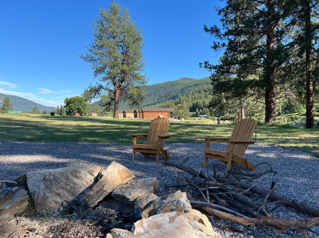 Micham's Clark Fork River Retreat Cabins